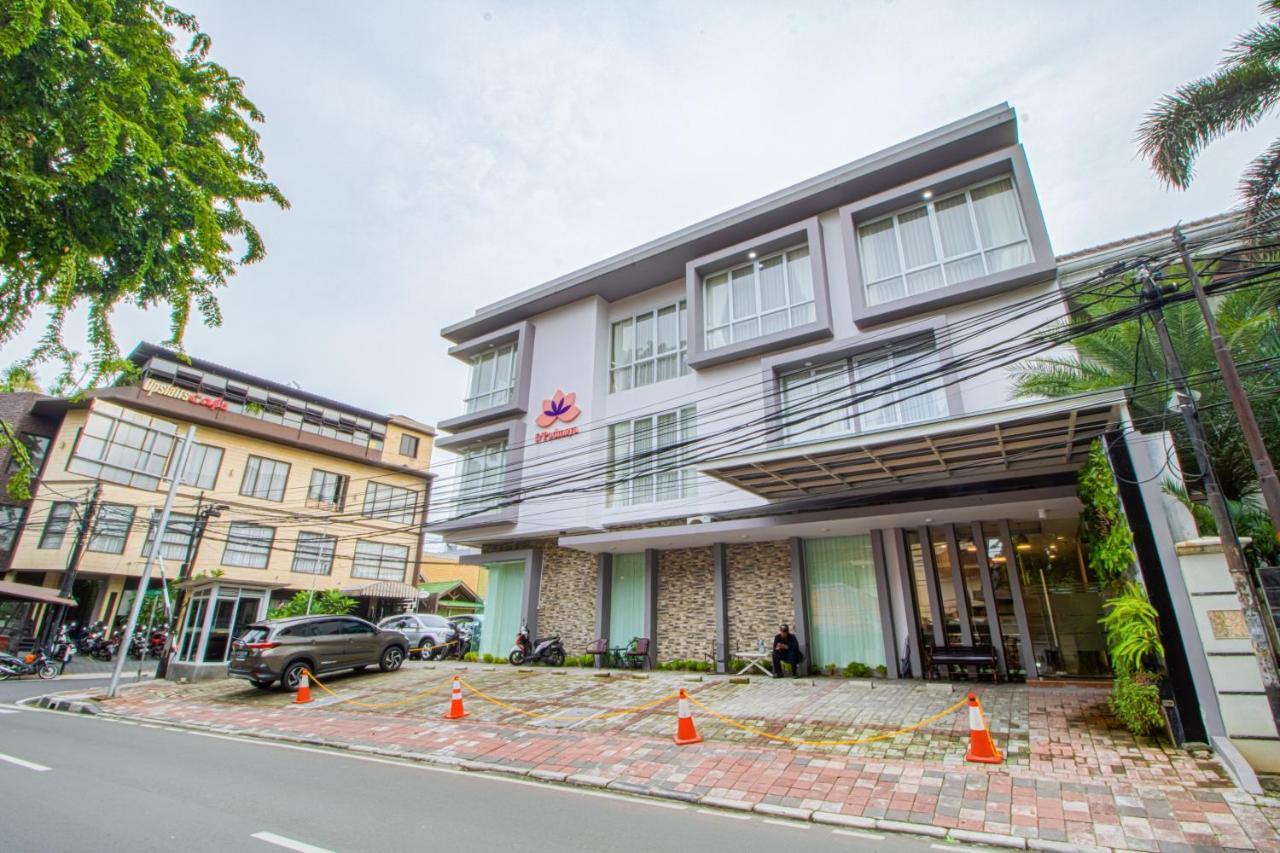 D'Padmaya Residence Jakarta Exterior photo