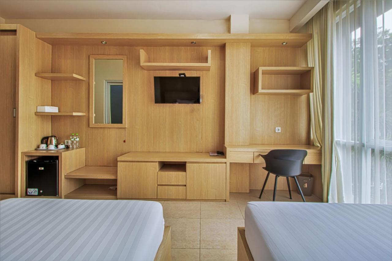 D'Padmaya Residence Jakarta Exterior photo